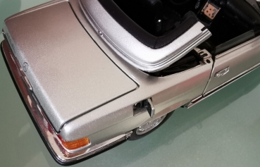 Franklin Mint Mercedes-Benz 450 SL Convertible 1972 DieCast Model (0259)